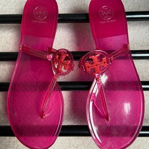 miller medallion leather flat thong